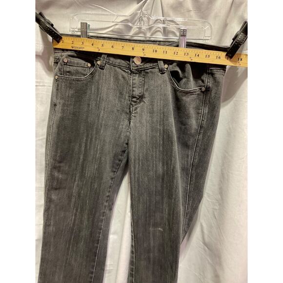 Route 66 Women's Black Jeans Size 10, 34" Waist 31" Inseam, Zip Fly - Picture 3 of 5